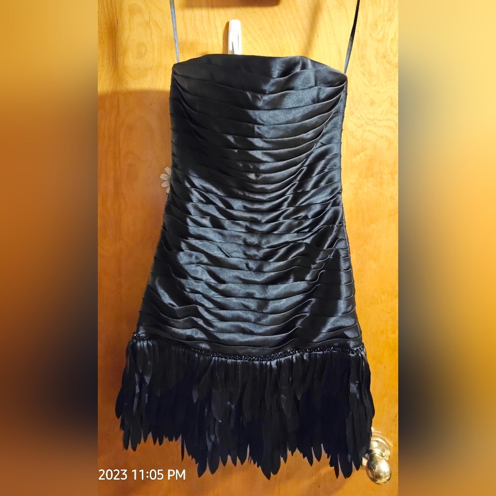 White House Black Market Strapless Satin Midi Dress Size 00
